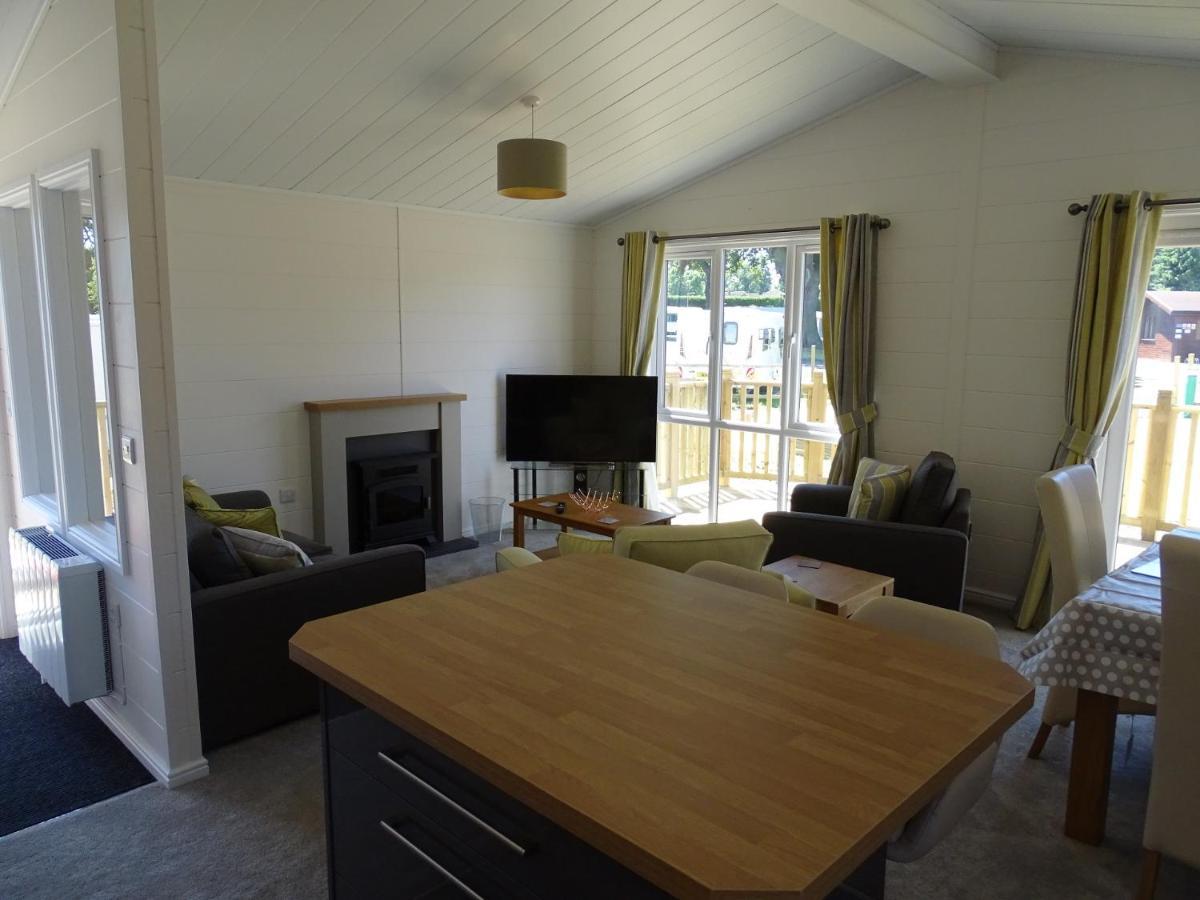 King'S Lynn Caravan & Camping Park ภายนอก รูปภาพ